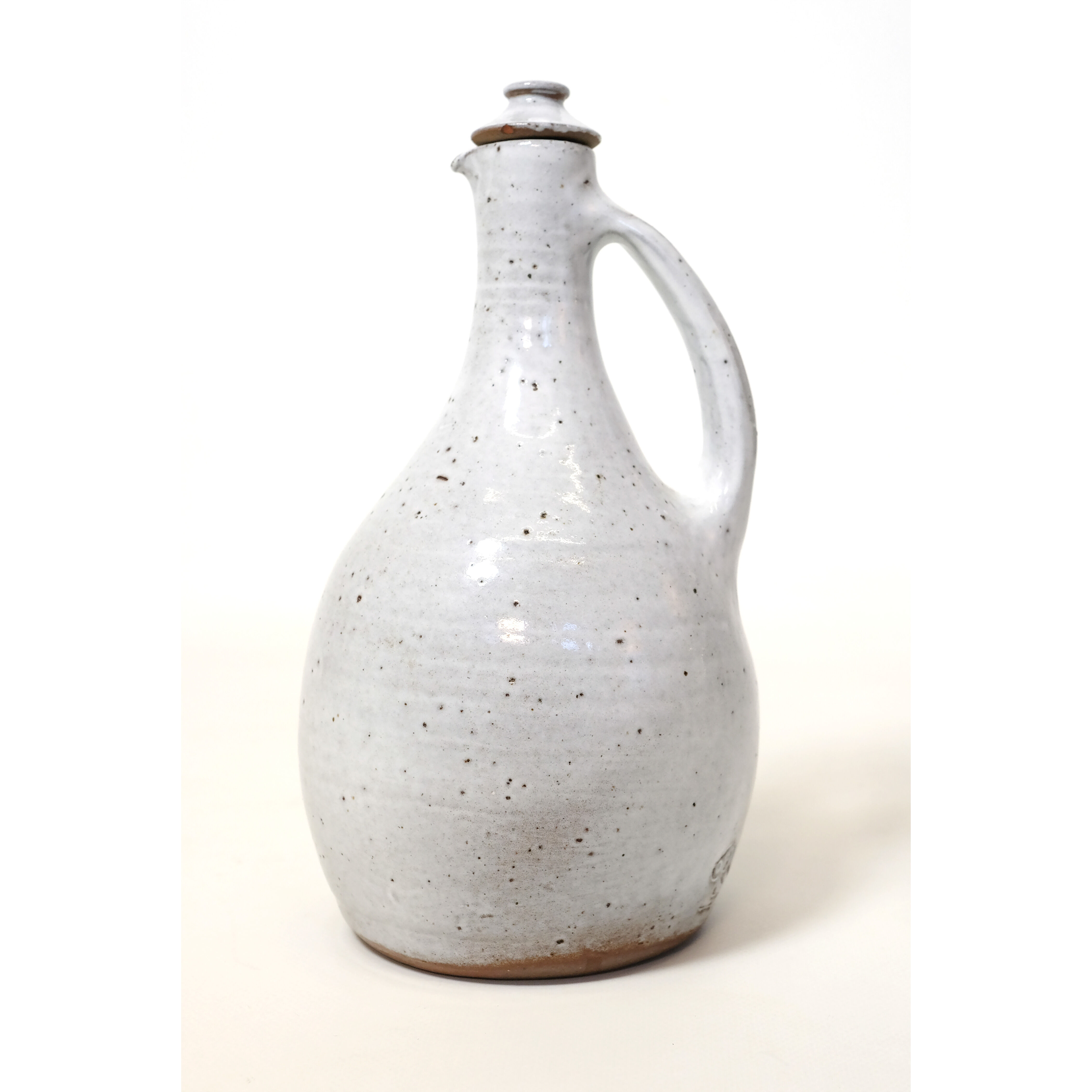 Jeanne and Norbert Pierlot, pitcher and cork in enamelled stoneware, 26cm.
