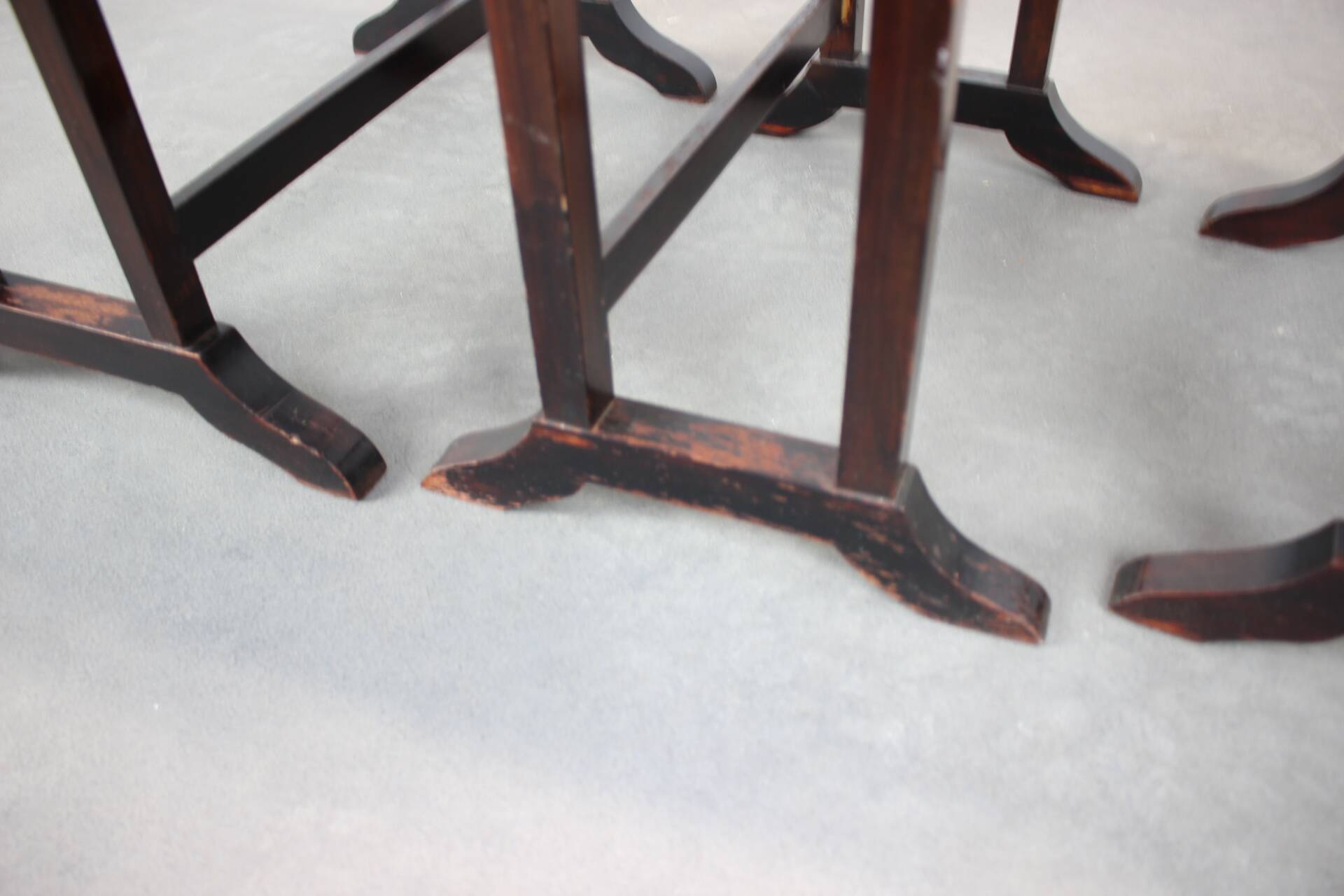 Art Deco Nesting Tables in Mahogany Veneer, 1930s, Czechoslovakia