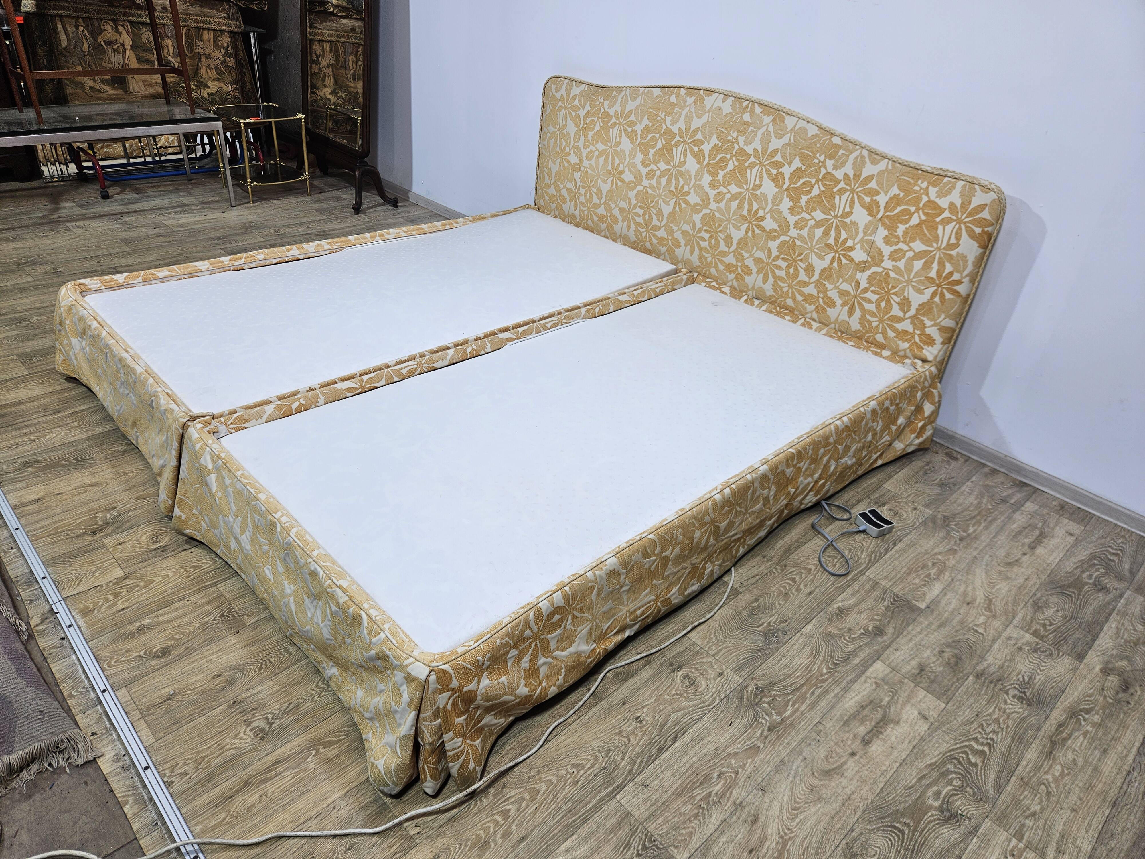 Exclusive Dual electric bed 200 cm x 200 cm - Vintage Gold 1970s.