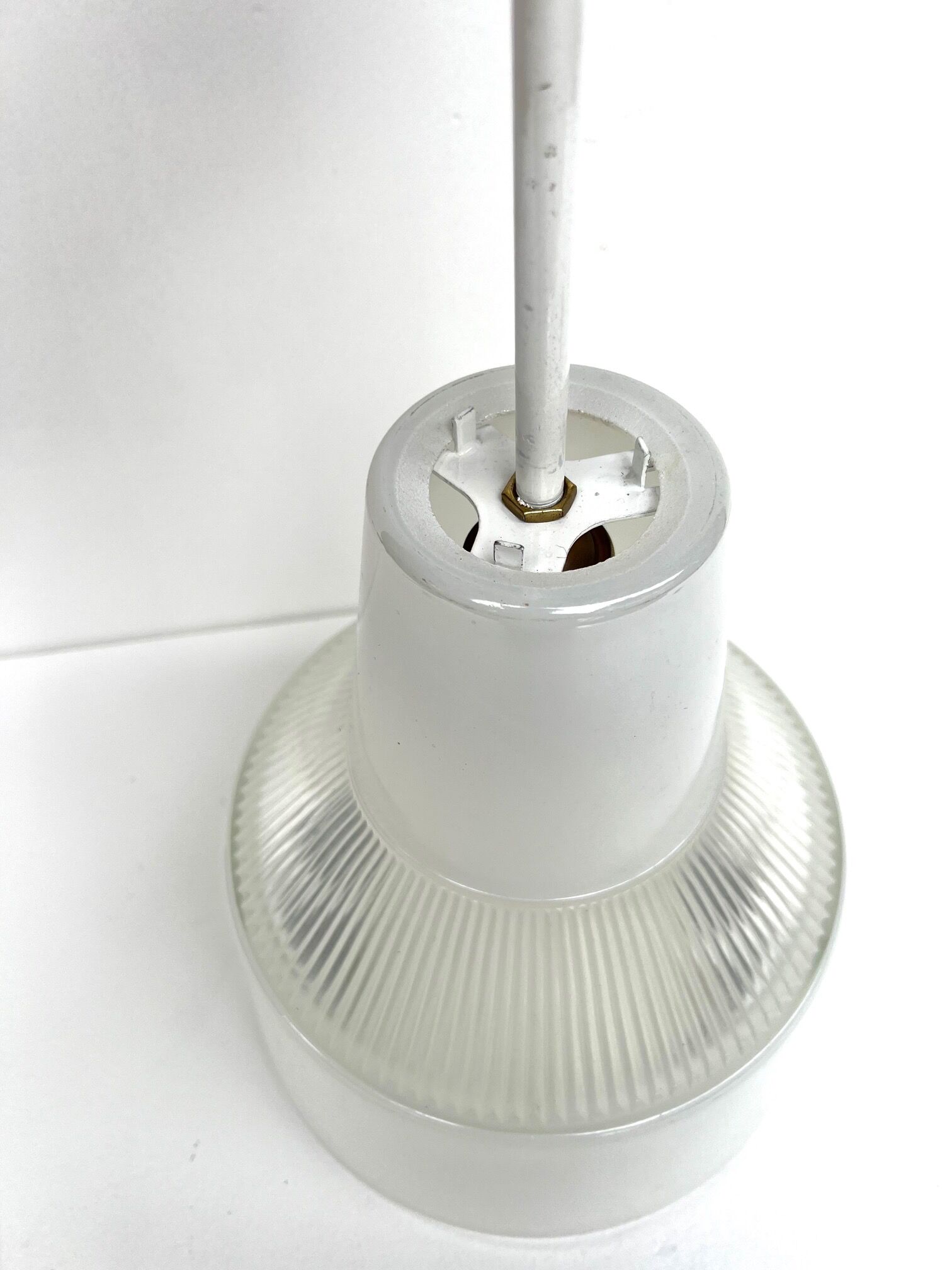 Holophane suspension en verre rv2 prismopal 1972  ø 24 cm