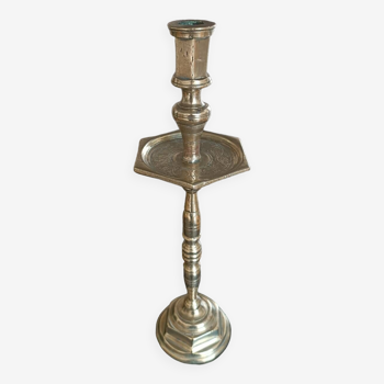 Heemkersk bronze candle holder