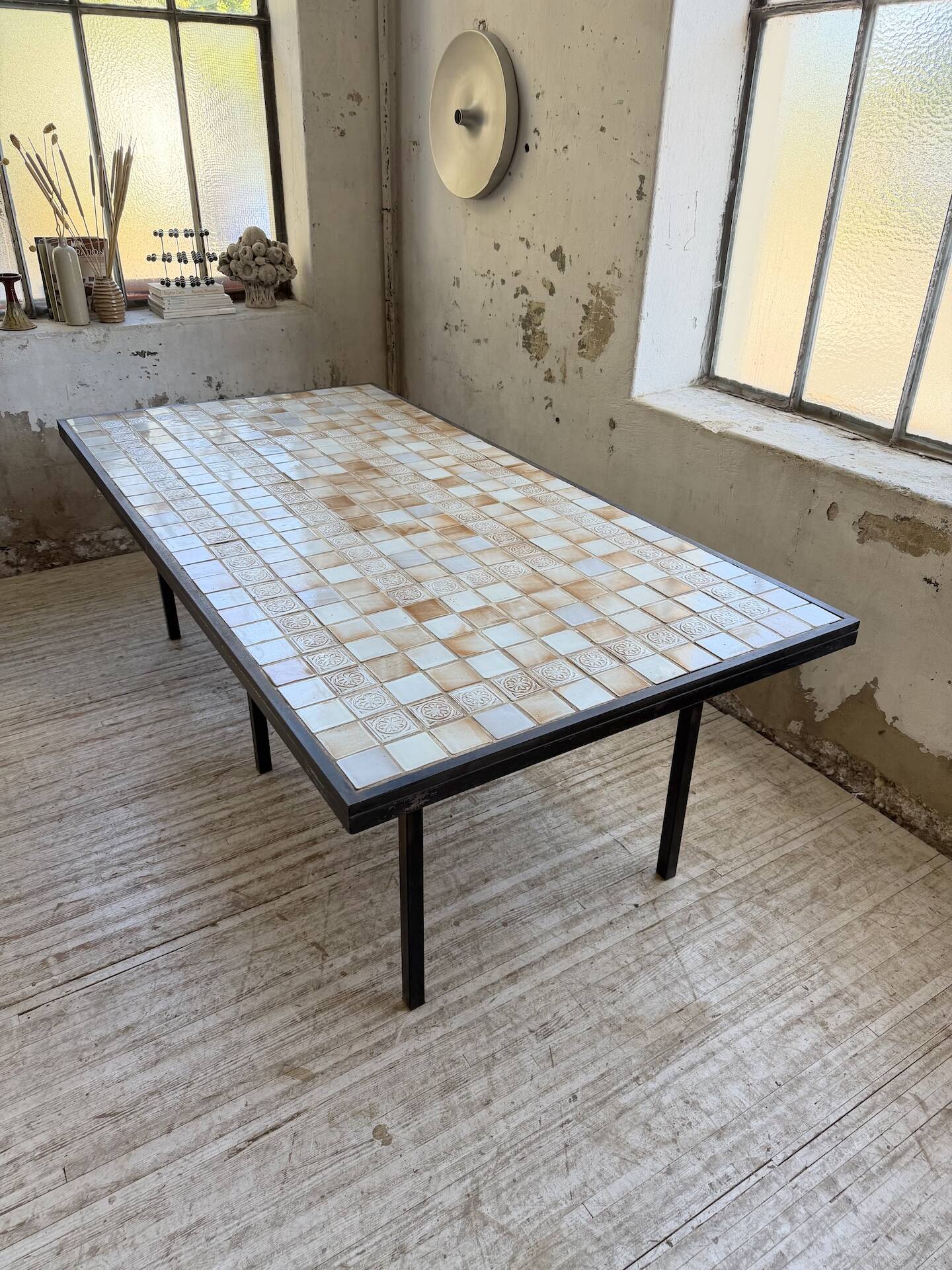 Dining table tiled 1950 dlg Capron