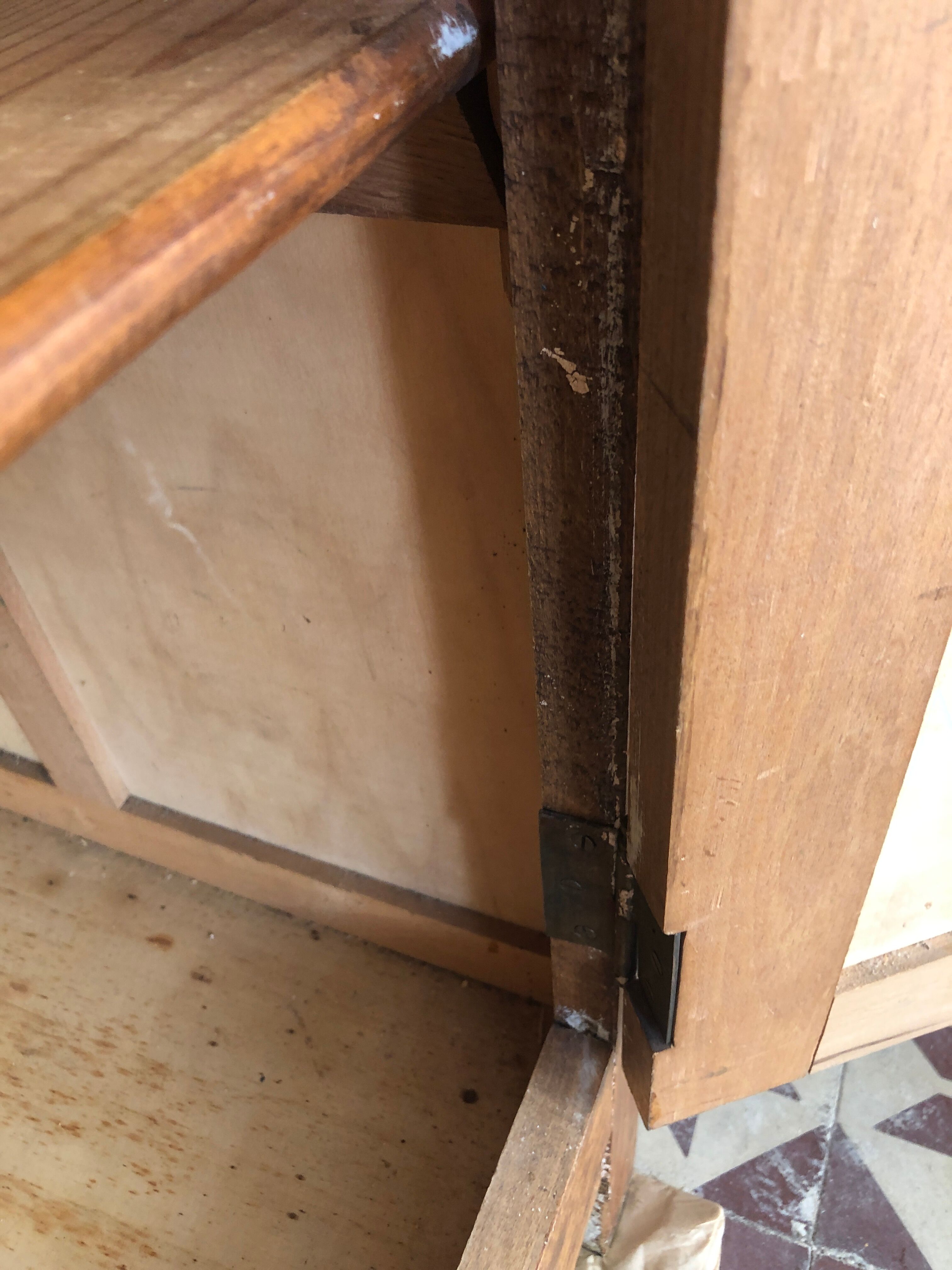 Parisian cabinet art Deco style
