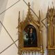 Neo-Gothic triptych in gilded wood