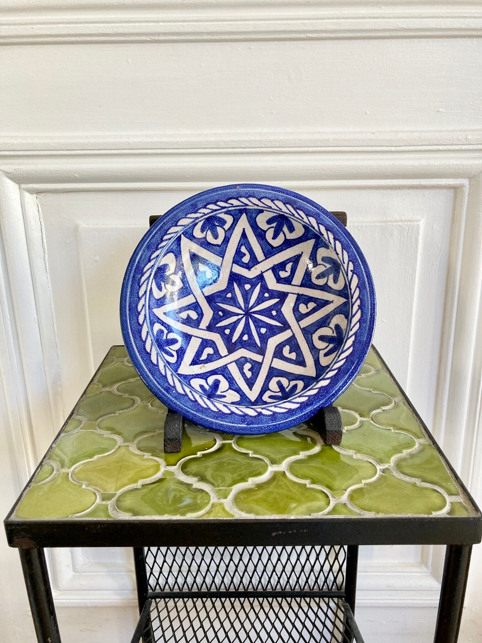 Ceramic cutting pocket tray