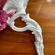 Louis XVI style bronze wall light with white patina