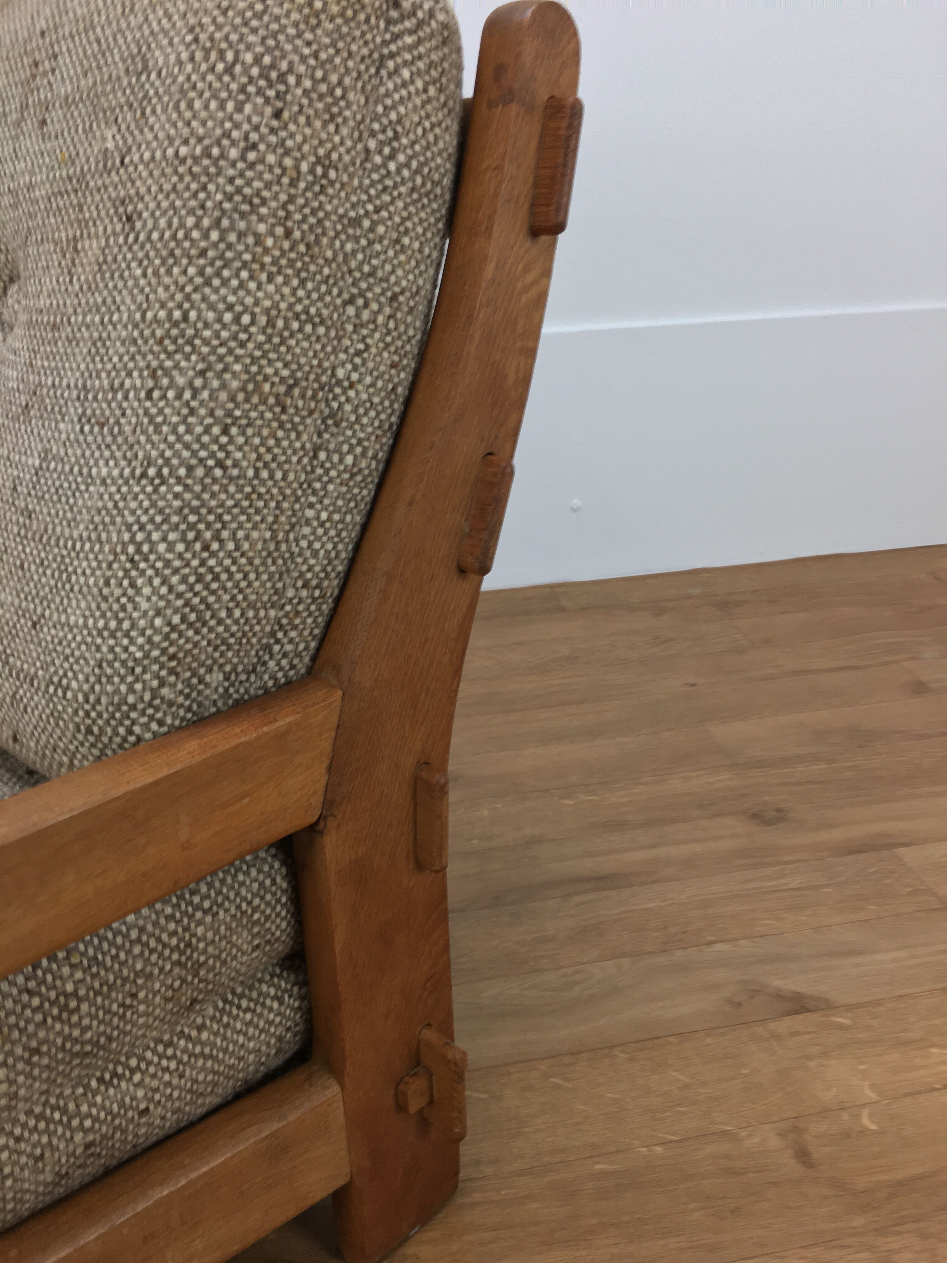 Brutalist chair with oak feathers