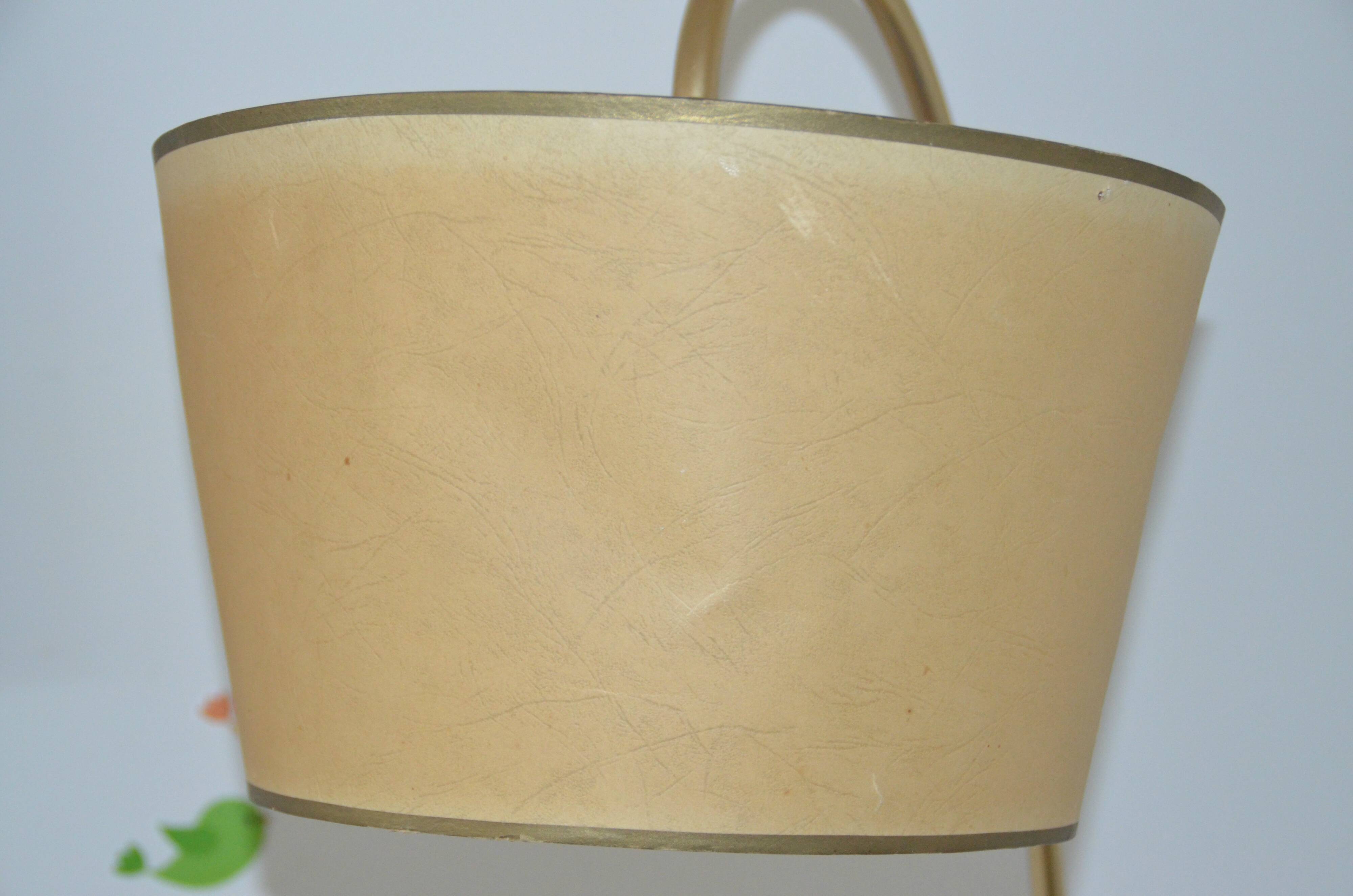 Floor lamp with magazine rack scoubidou years 50 Tablet