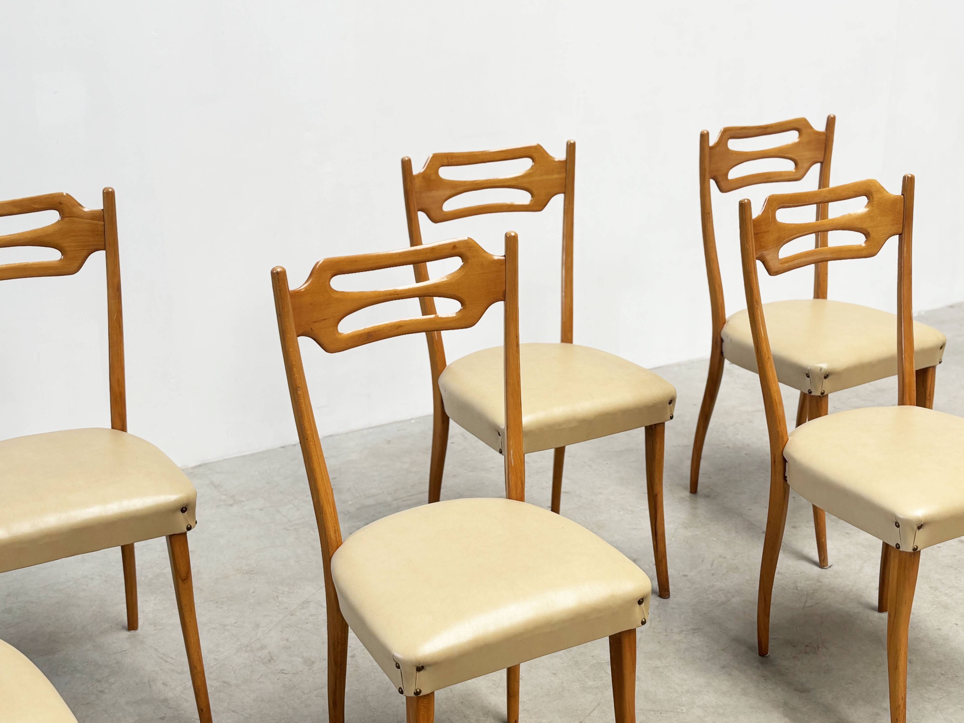 Set of six elegant Italian dining chairs