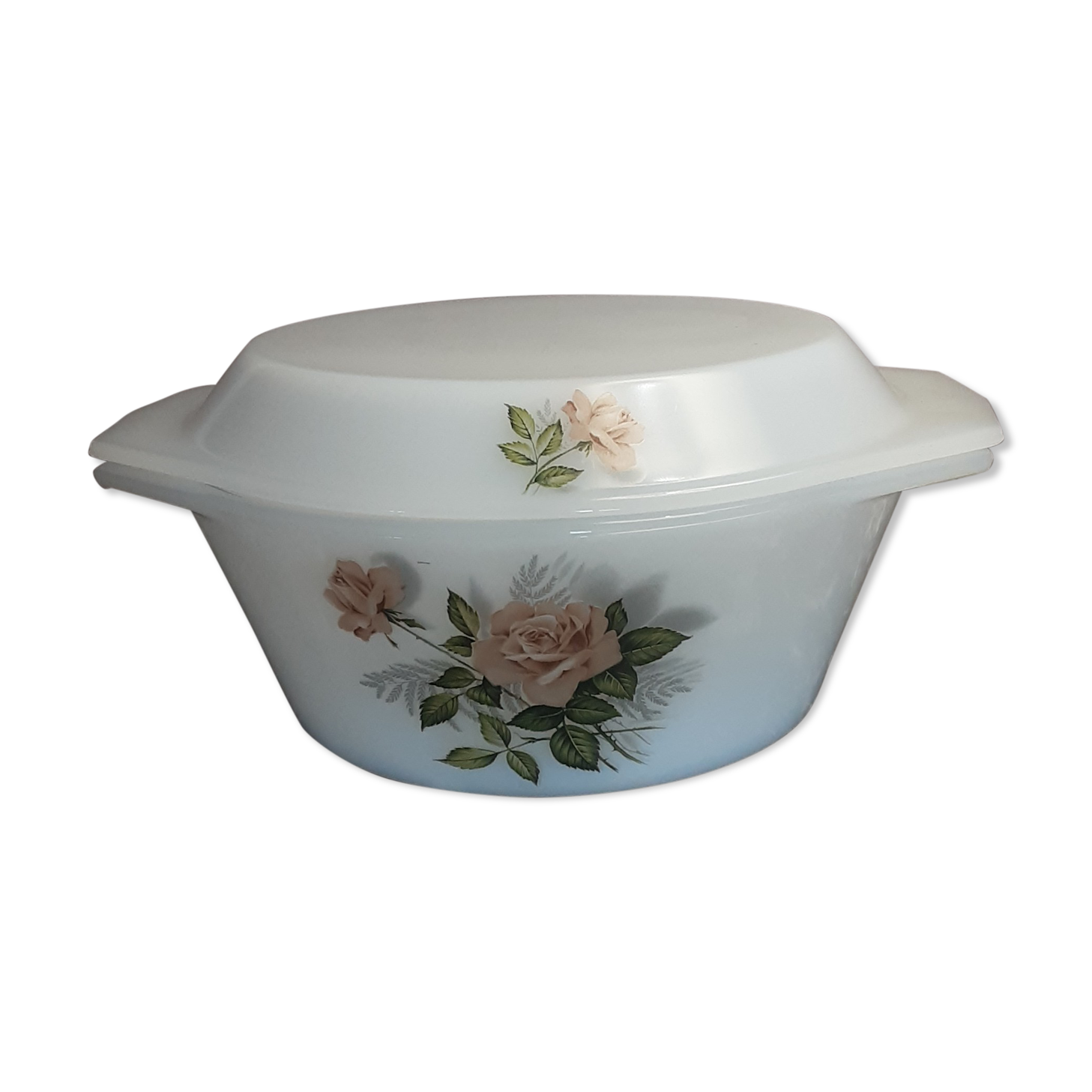 Arcopal casserole dish - vintage