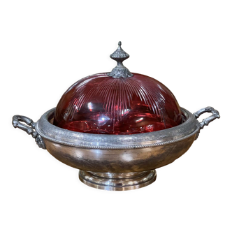 English egg servant of the nineteenth century in silver metal and red glass