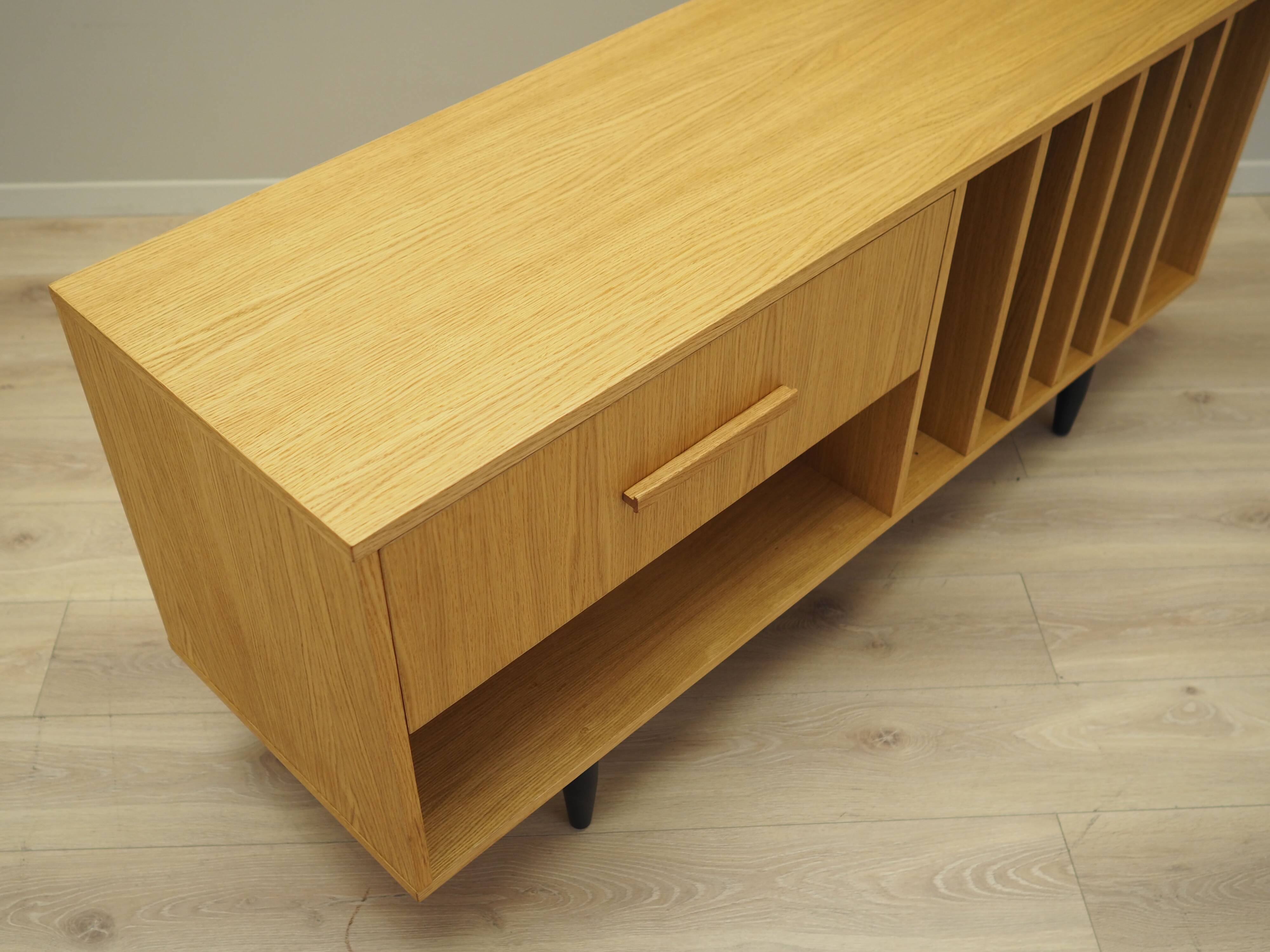 Record dresser, Scandinavian design