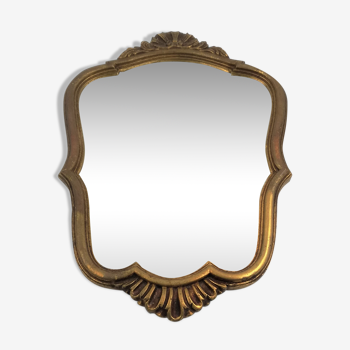 Ancien miroir en résine dorée