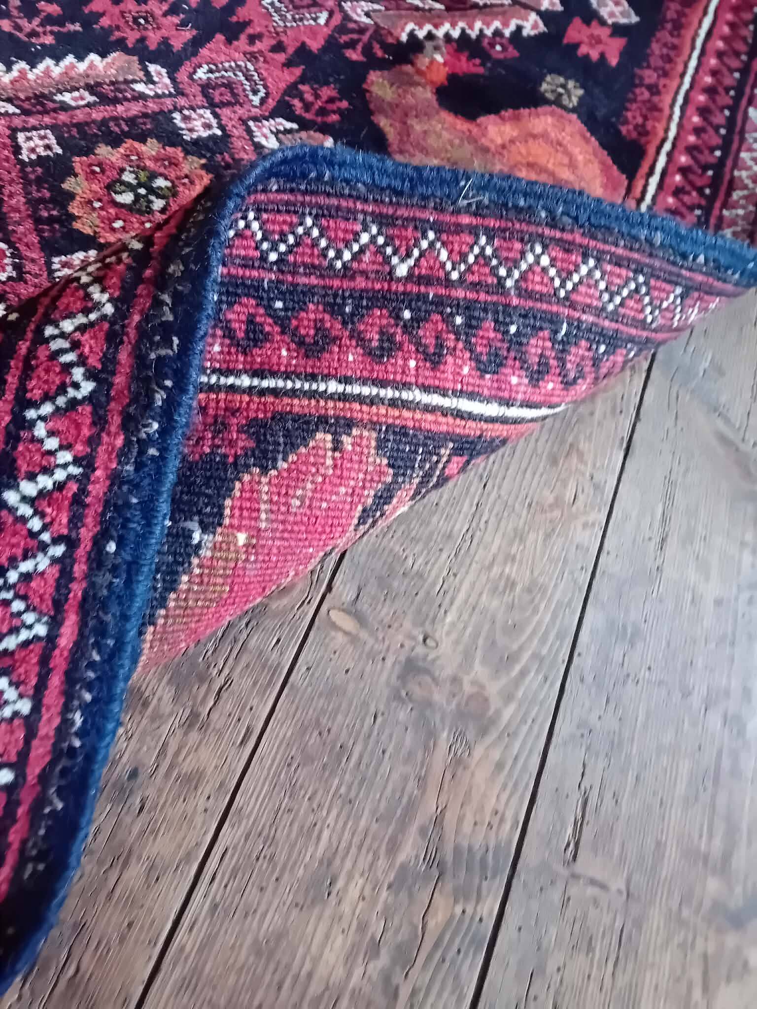 Handmade Belouch Persian rug 198x109cm