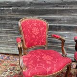 Paire de fauteuils en bois naturel de style Louis XV XIXème siècle