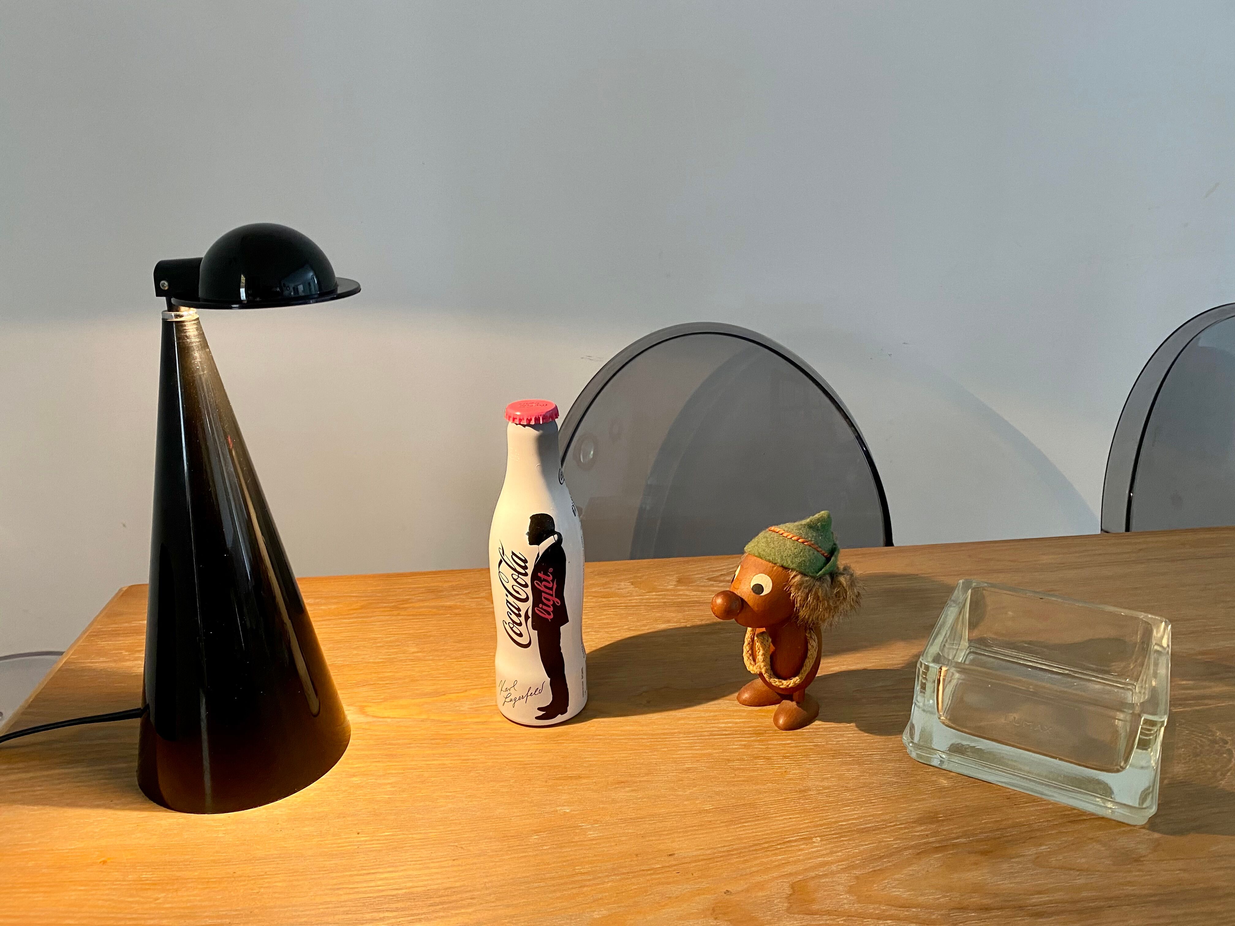 Italian design desk lamp vintage 90s