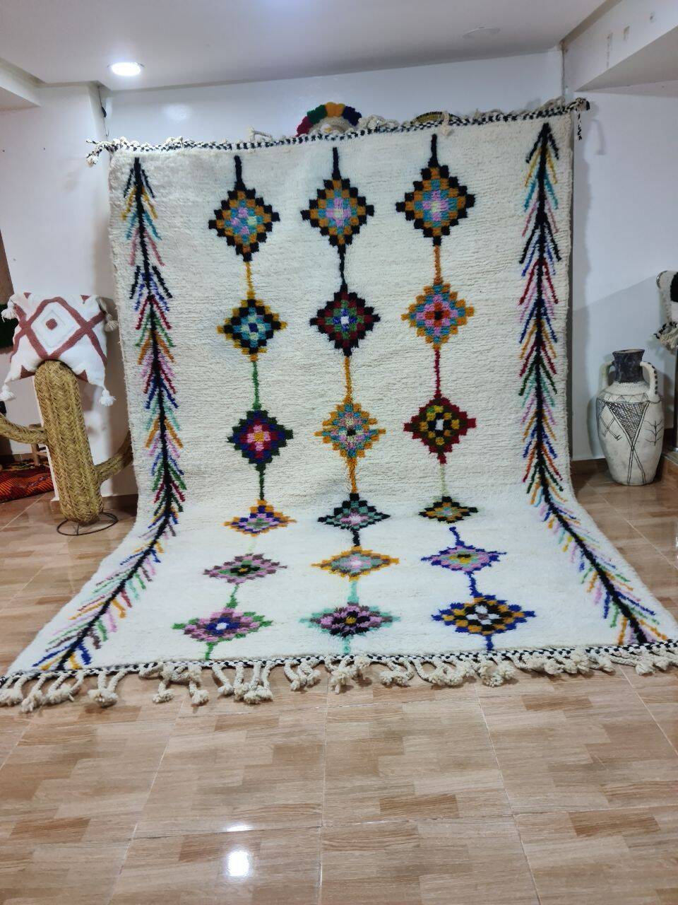 Beni Mrirt Rug 100% Natural Wool – Luxury and Berber Craftsmanship