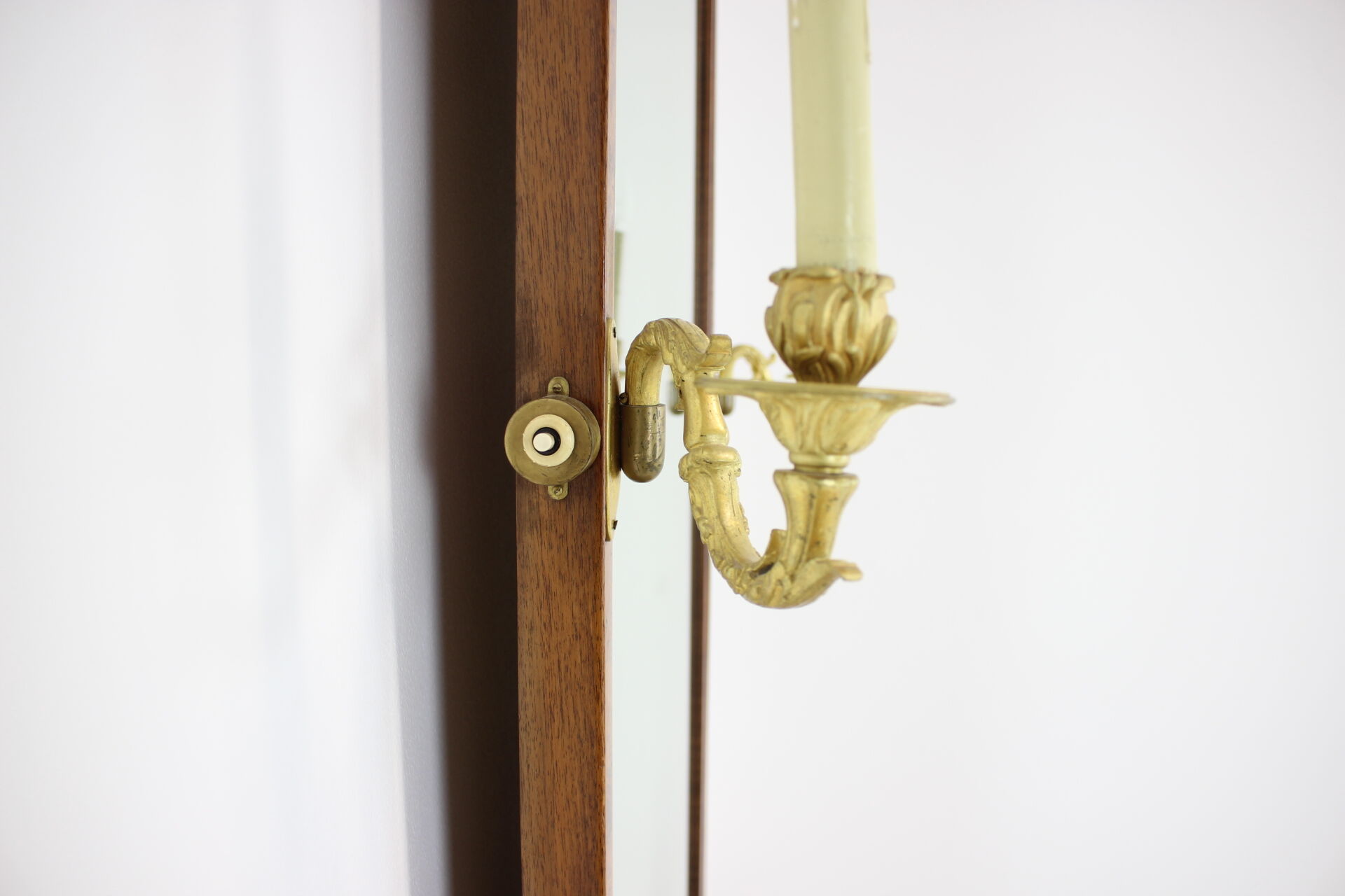 1920s mirror cabinet, Czechoslovakia