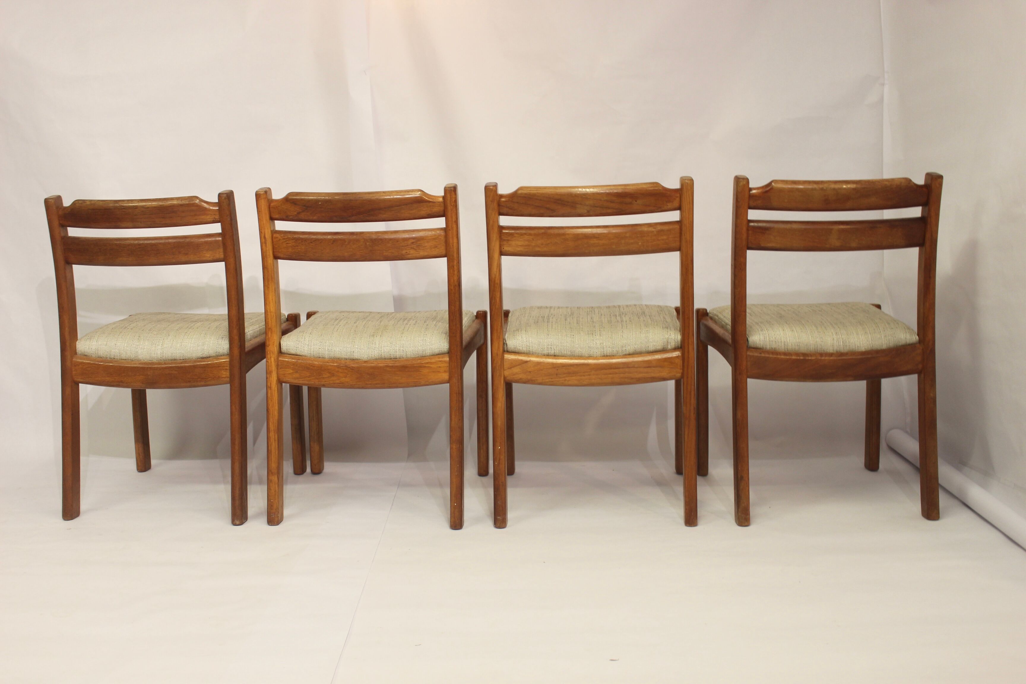 Set of 4 chairs dyrlund year 60 in teak