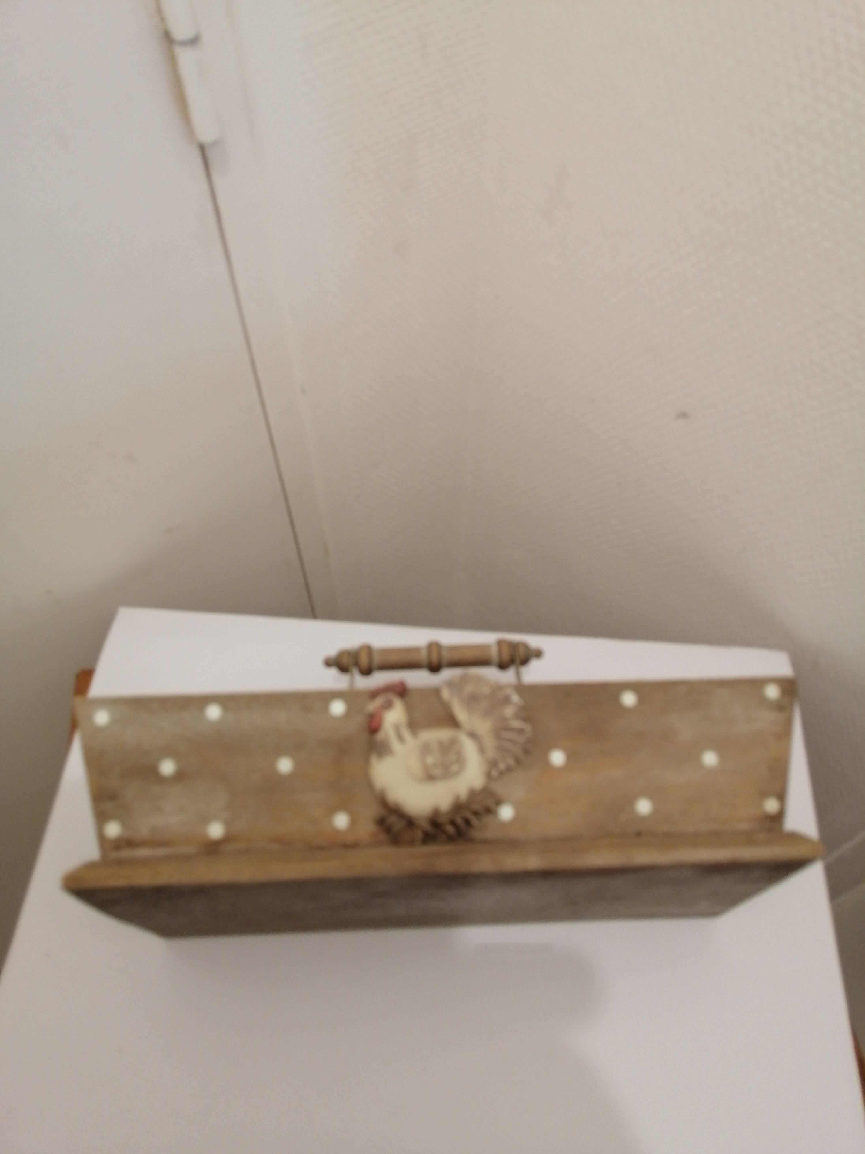 Panier a oeufs ou autres en bois vintage