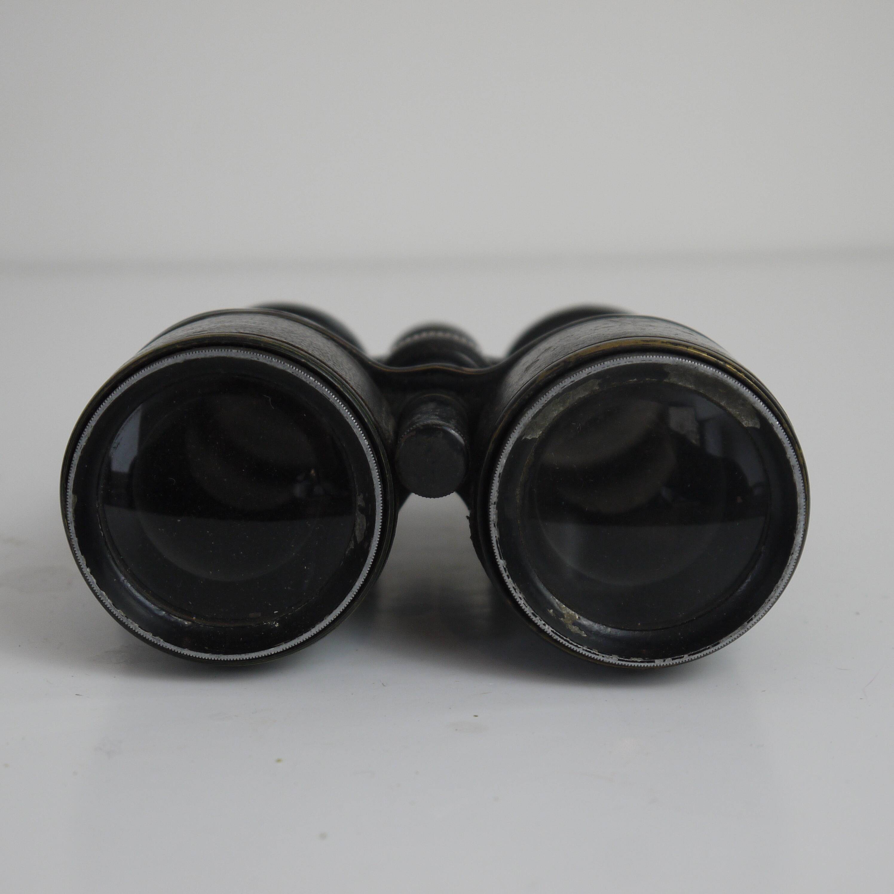 Strembel military twins