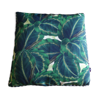 Square cushion outside Christian Lacroix