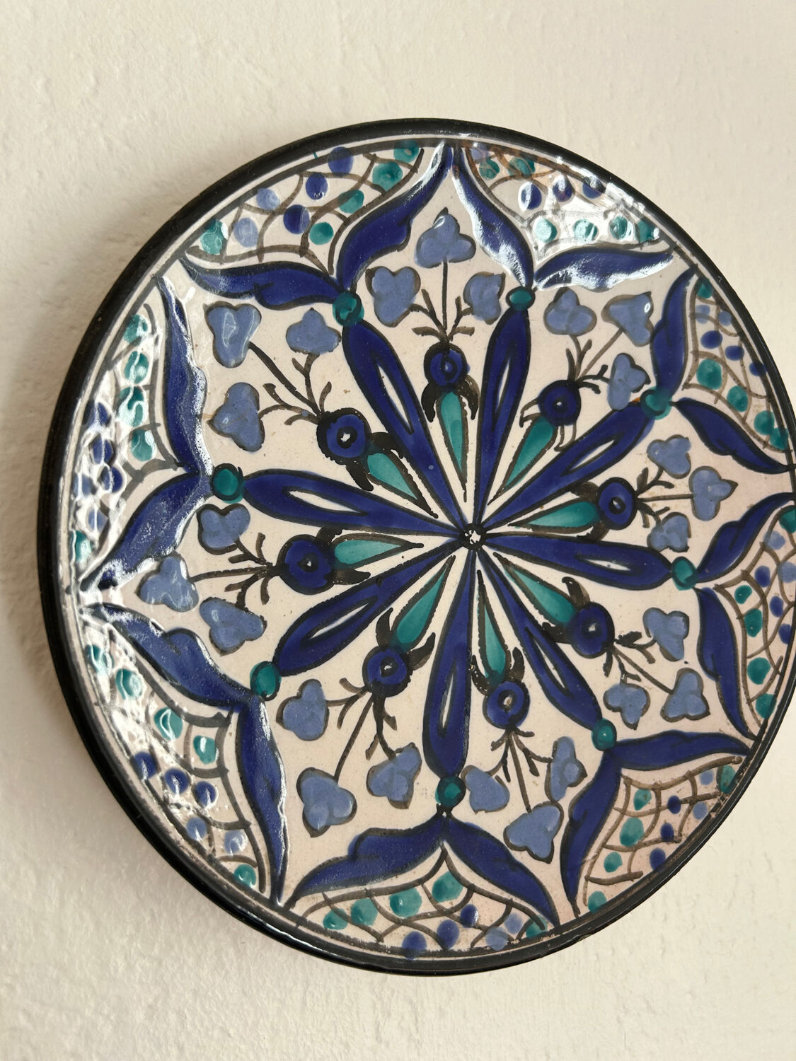 Wall plate – Hand-painted Moroccan ceramic – Blue mandala