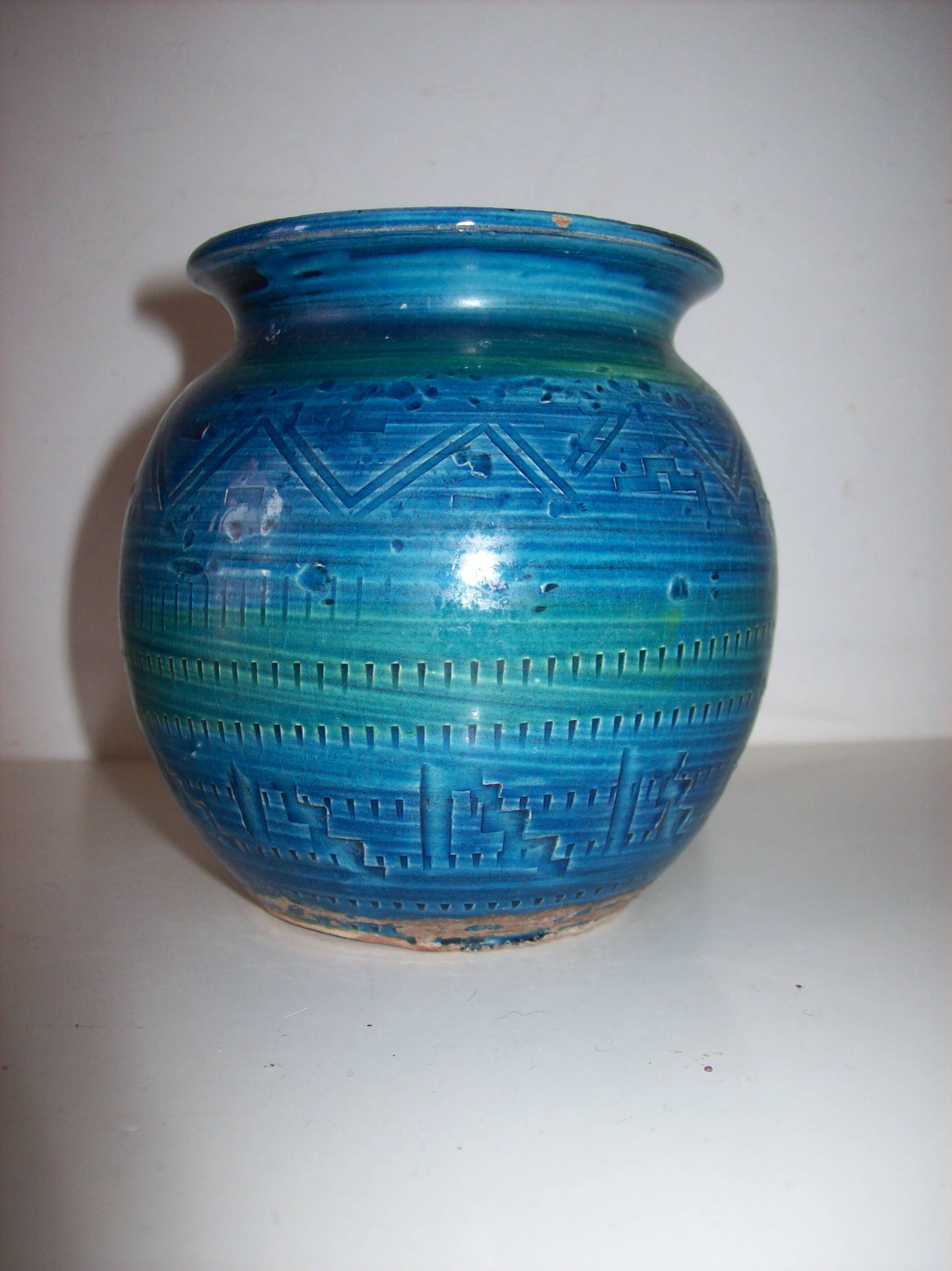 1960s vase by Aldo Londi for Bitossi in "Rimini blue" ceramic.