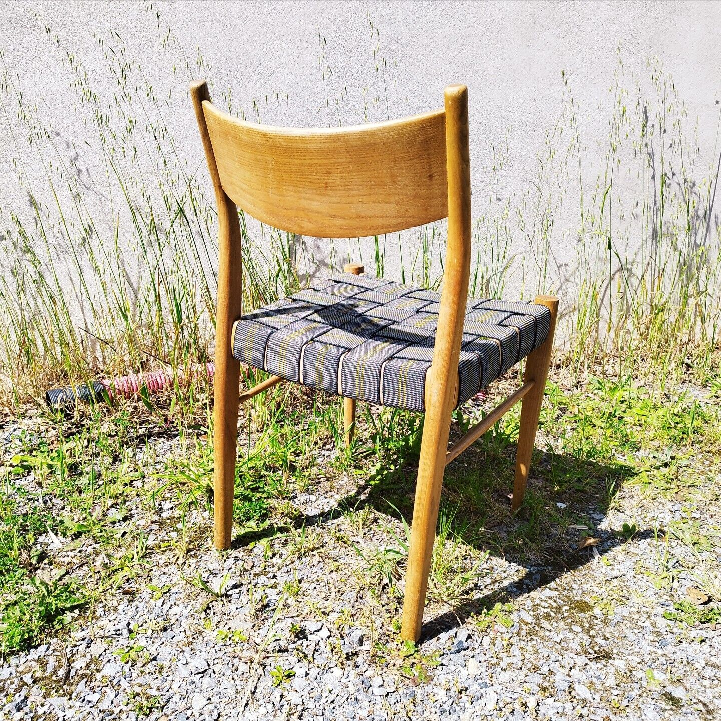 6 vintage Scandinavian chairs