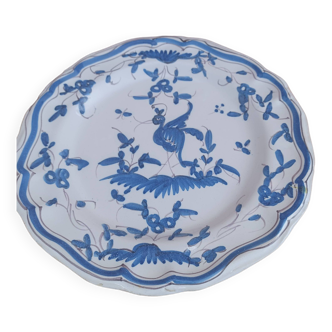 18th century earthenware plate.