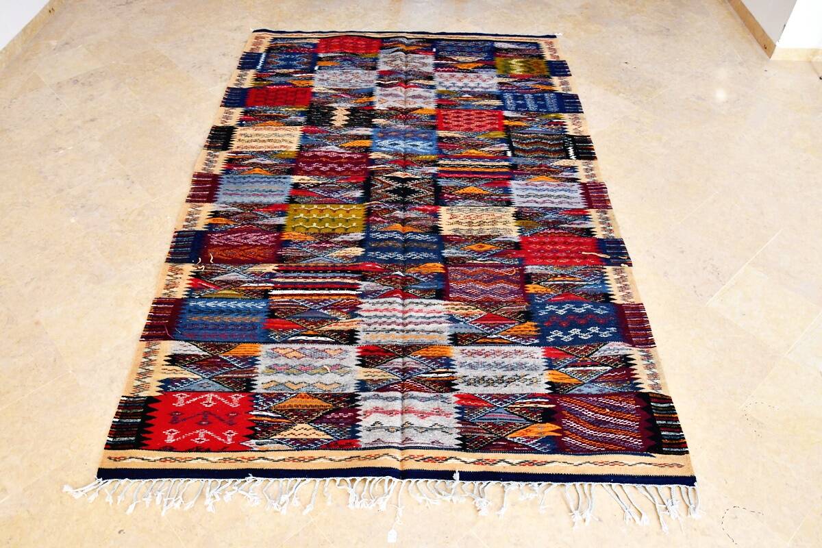 Moroccan Berber Kilim Taznakht