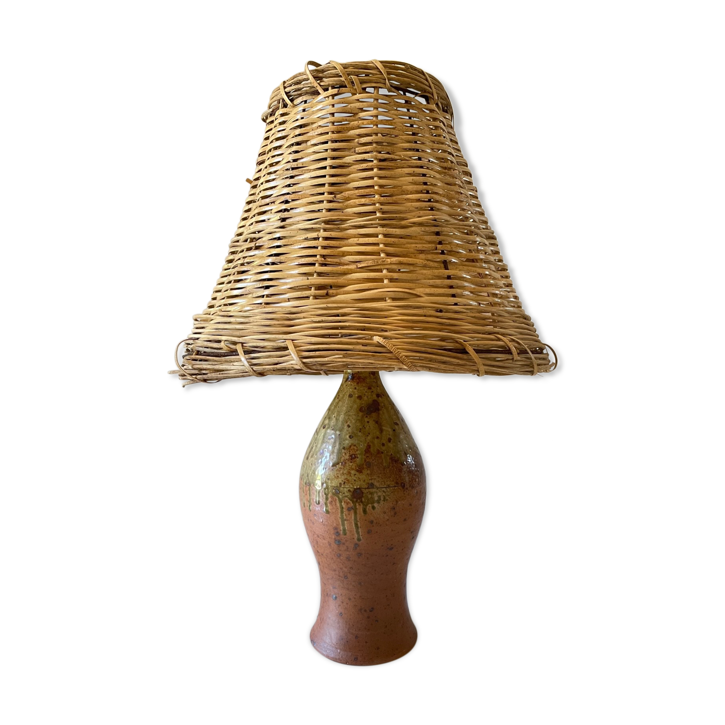 Artisanal lamp in vintage enamelled stoneware and rattan
