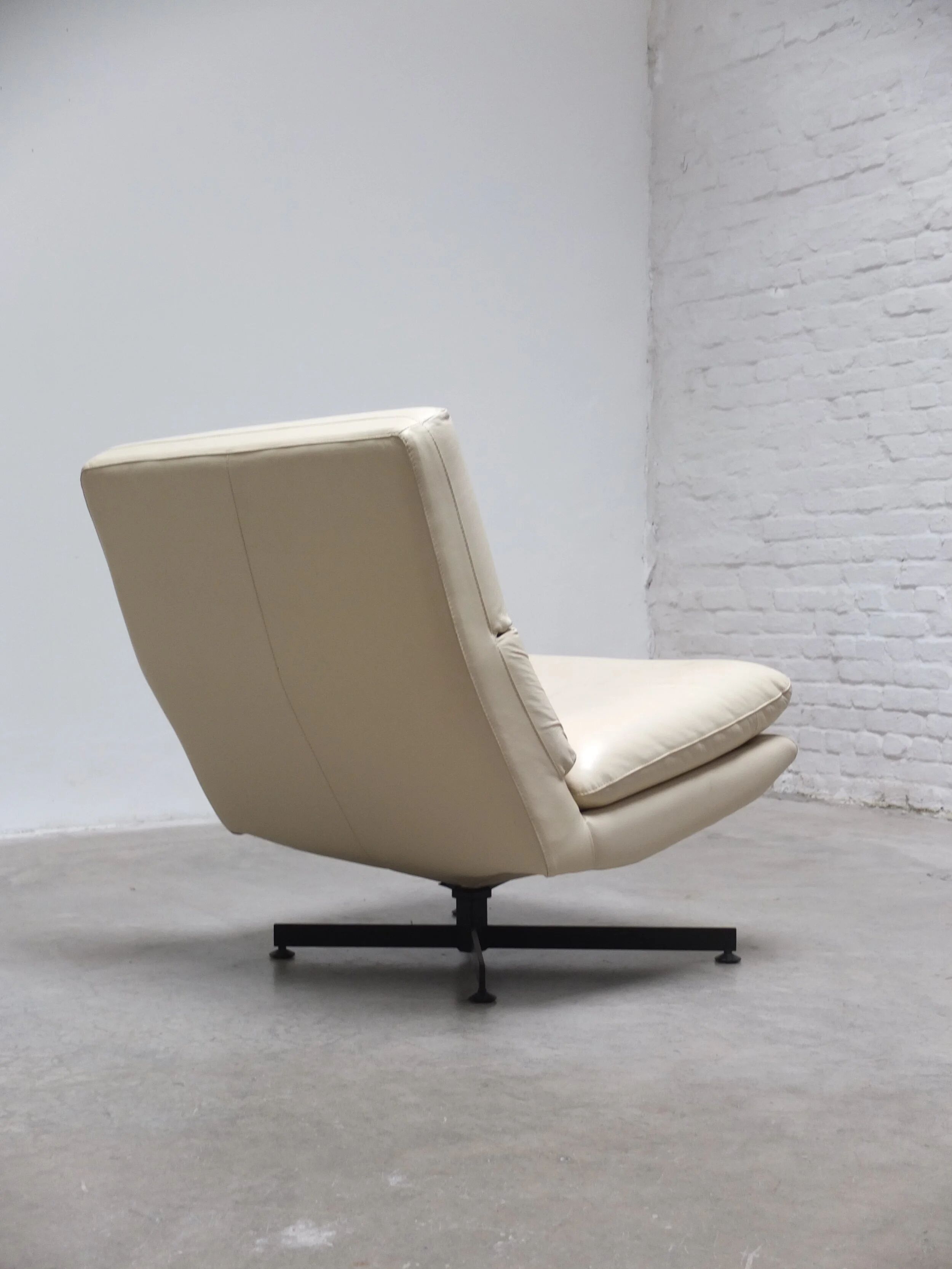 Rare lounge chair by Georges Van Rijck for Beaufort, 1960s