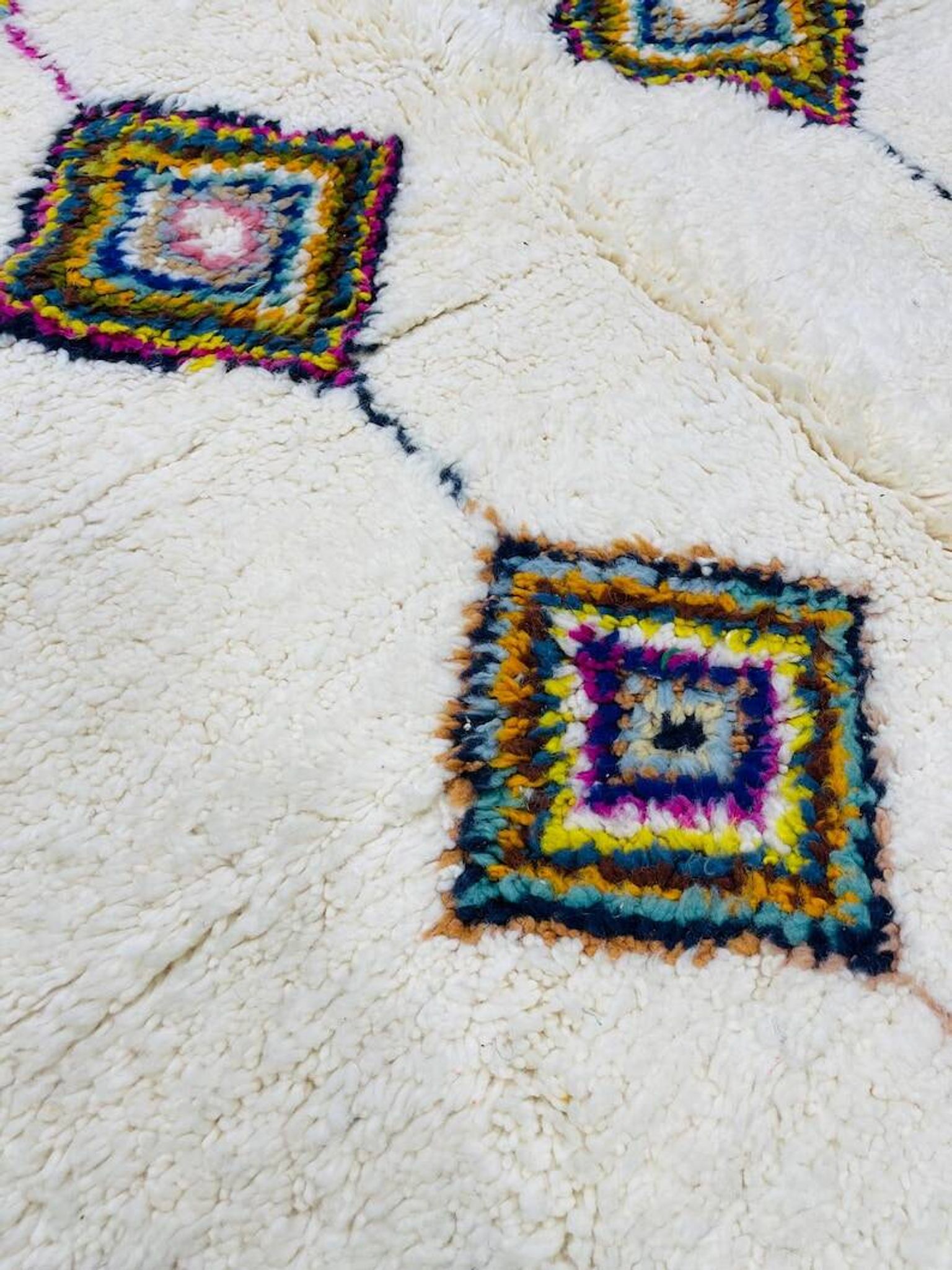 Tapis marocain en laine naturelle 250cmx150cm