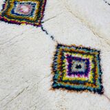 Moroccan rug in natural wool 250cm x 150cm