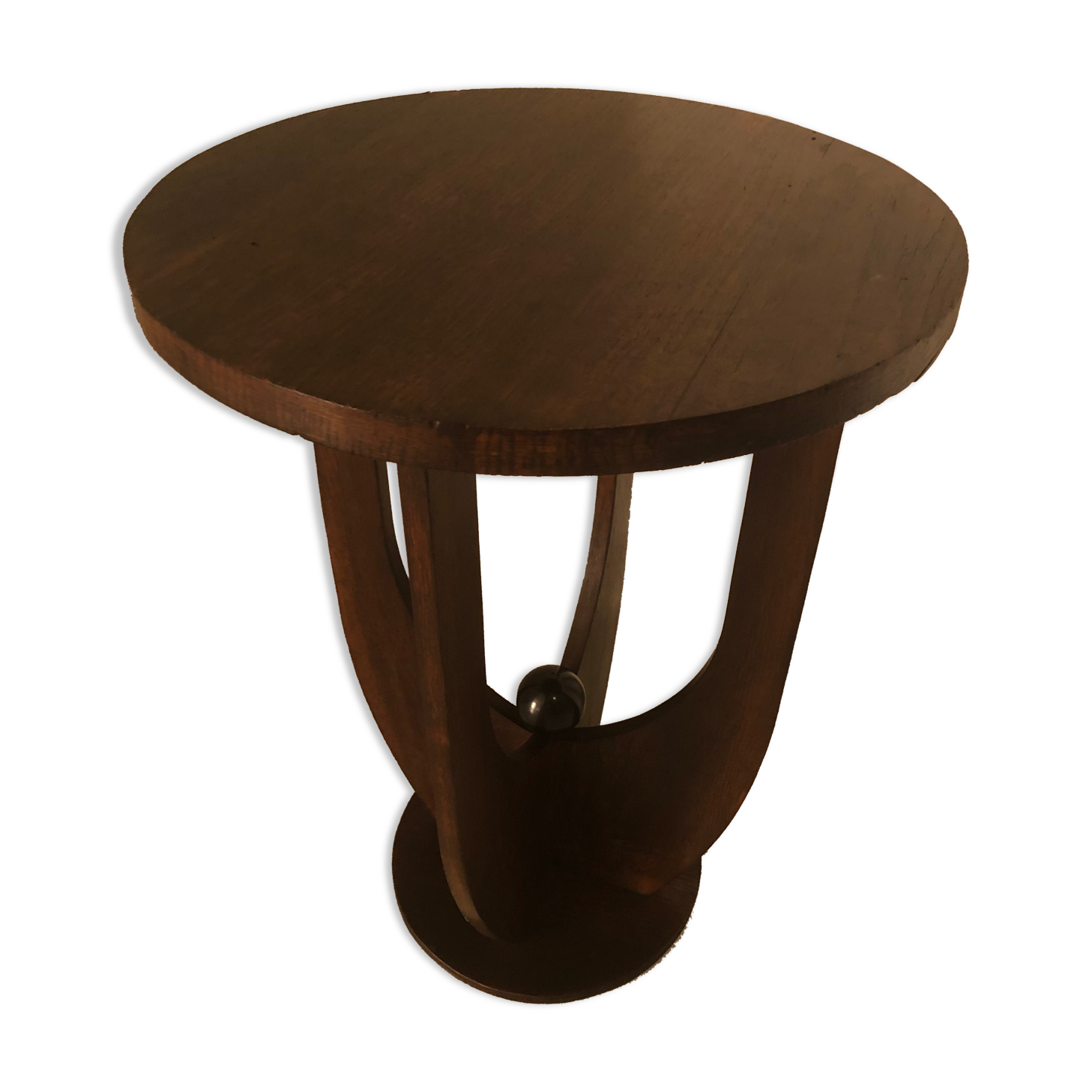 Art deco pedestal table