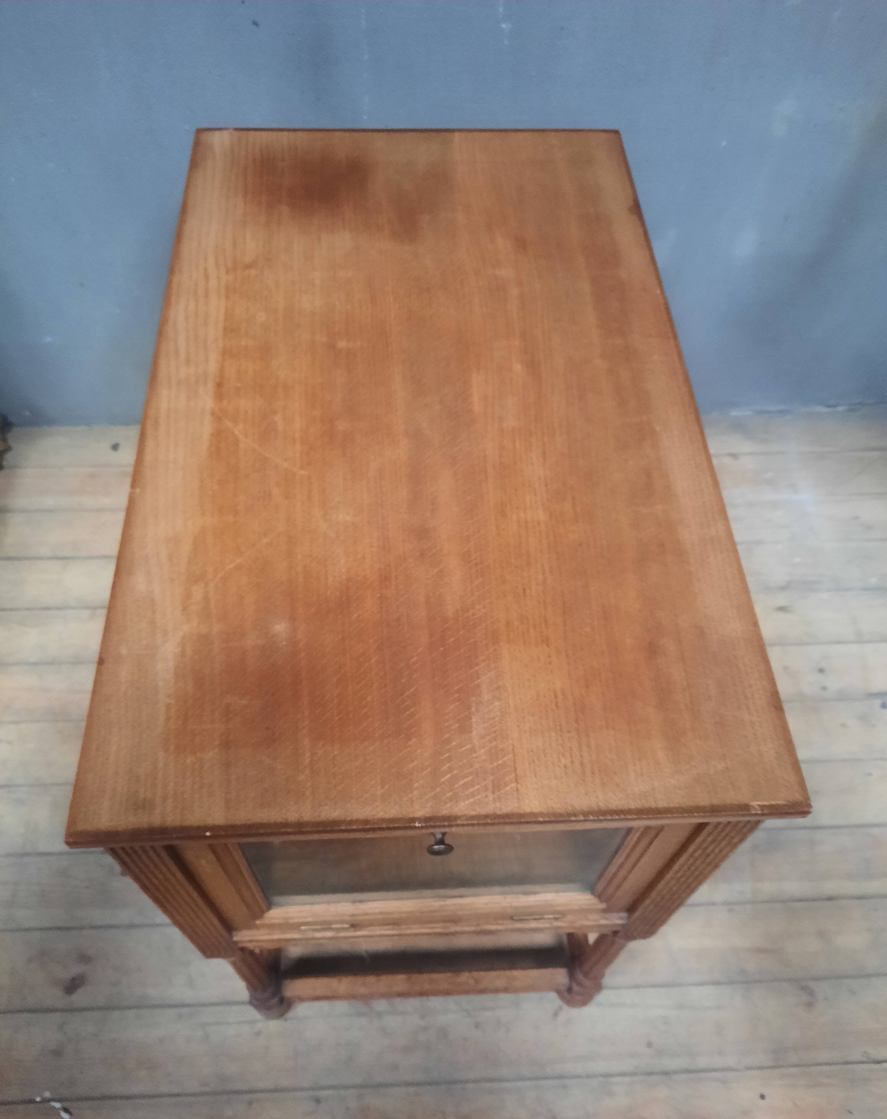 Display table in Louis XVI style