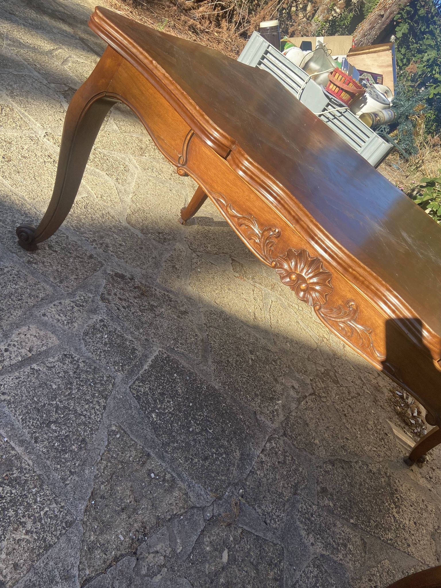 Italian extendable Louis XV style dining table – 20th century