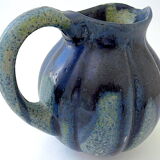 Pitcher in blue sandstone with blue drips, "melon" shape.
