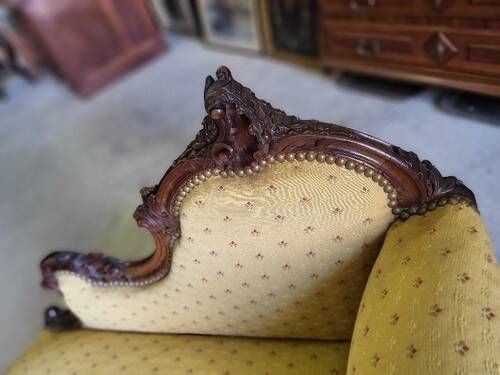 LOUIS XV CAUSEUSE 1 PLACE IN WALNUT ROCOCO