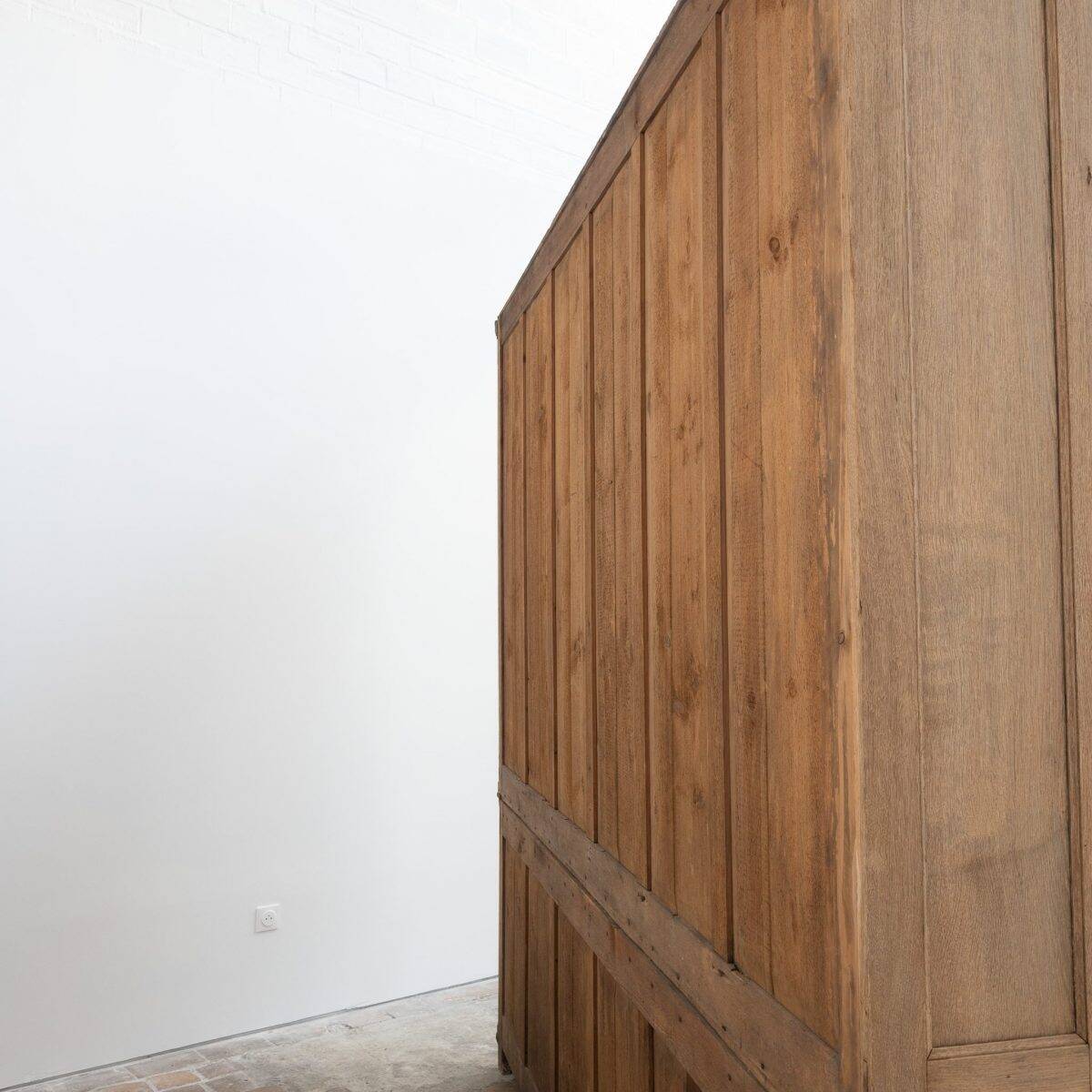 Large glass-fronted oak library – 19th century