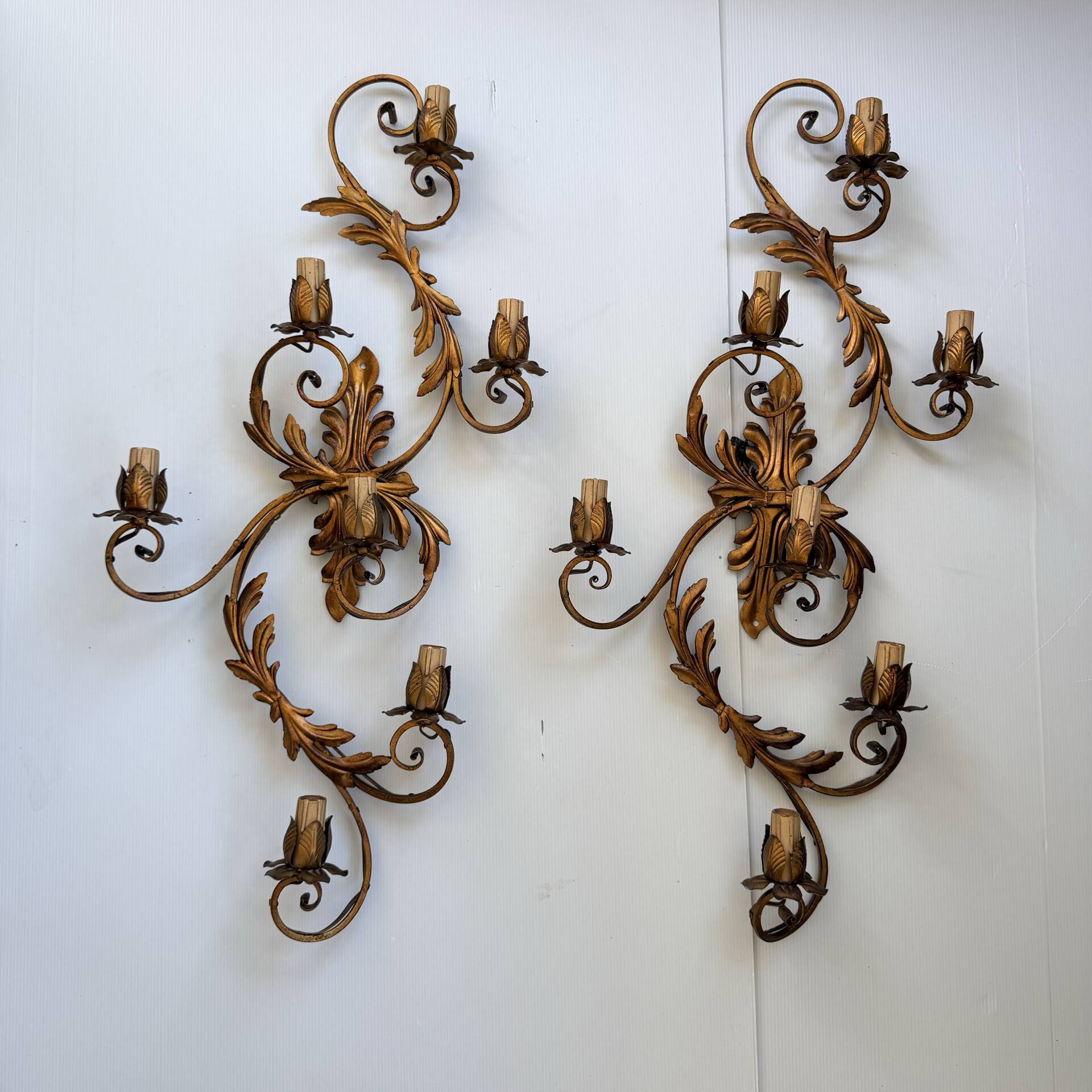 Pair of Golden Florentine Wall Lights 1950s 1960s Hollywood Regency 7 Lights