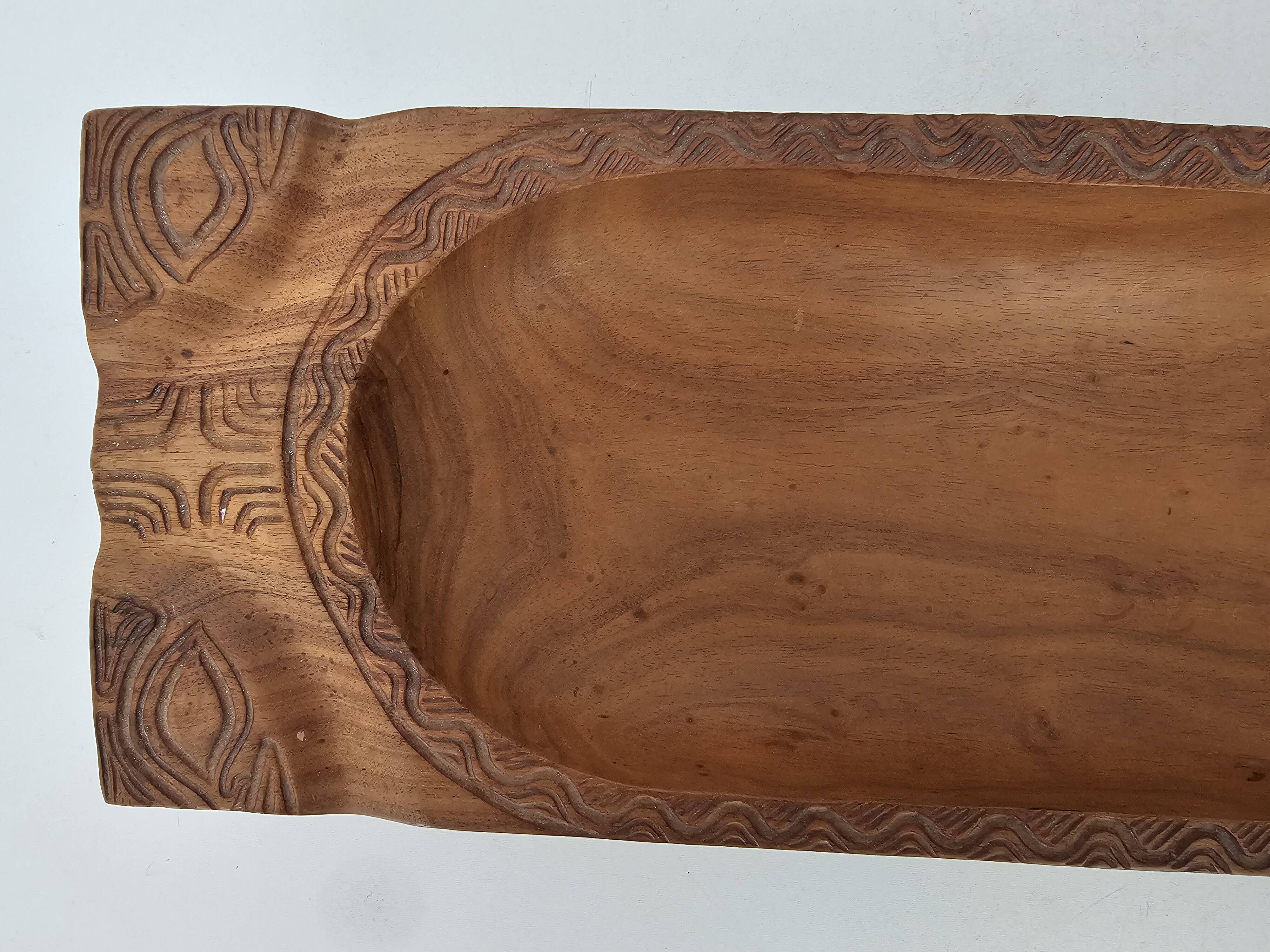 Large Umete wooden dish Miro - French Polynesia Marquesas Islands - 50s