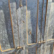Wooden wardrobe with 3 doors