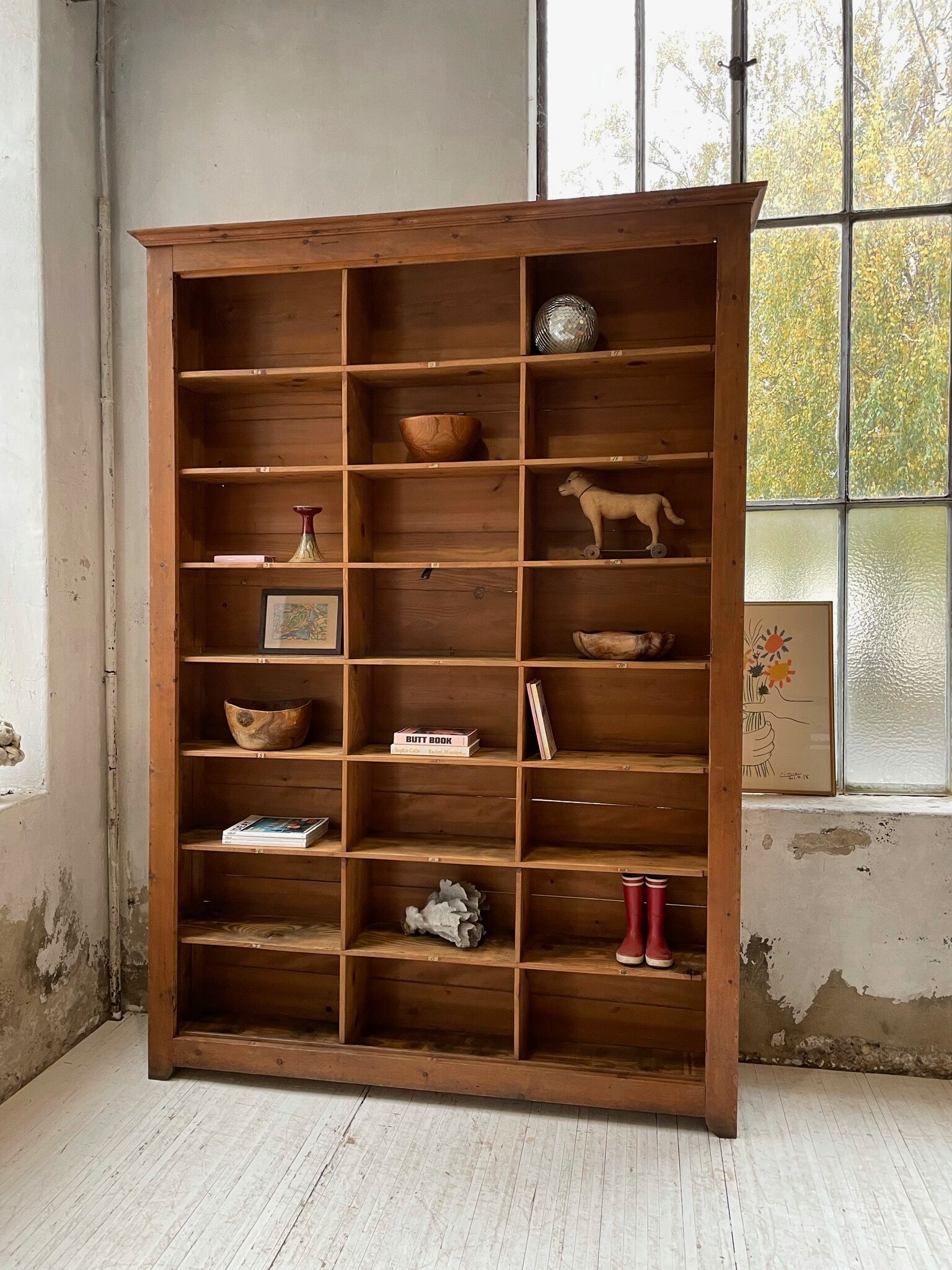 XXL library furniture pharmacy trade