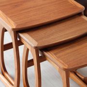 Tables gigognes en teck éditées par Nathan, années 60