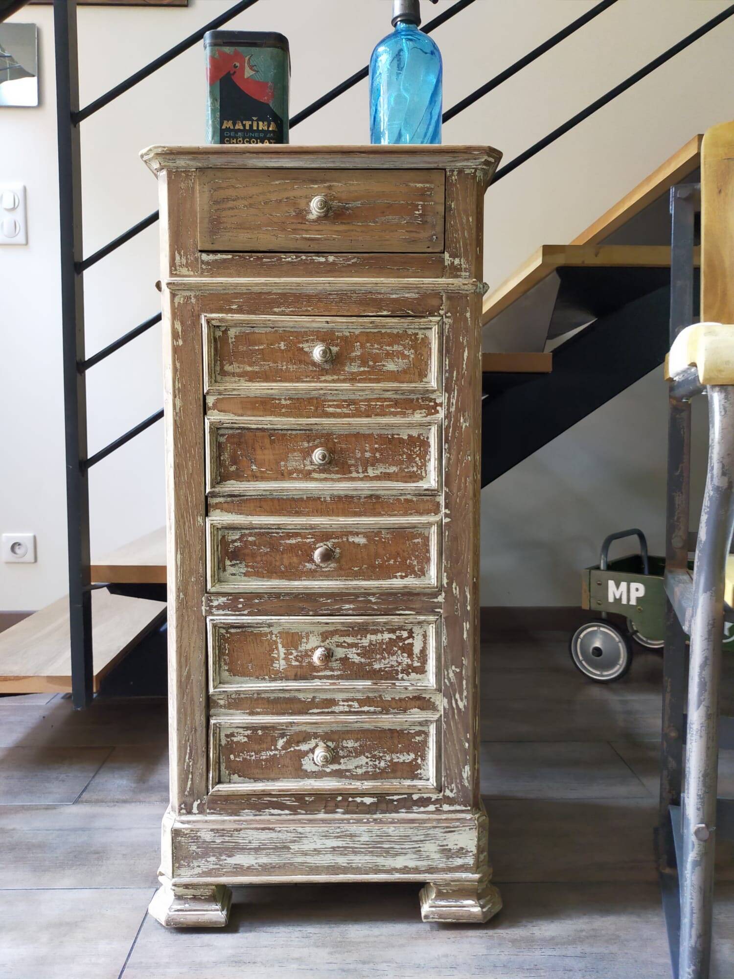 Solid wood storage unit