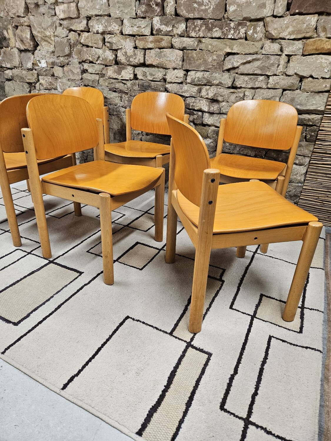 Lot 6 Danish stackable chairs 1970 vintage