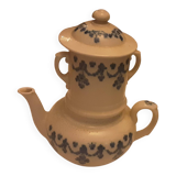 Saint uze revol teapot