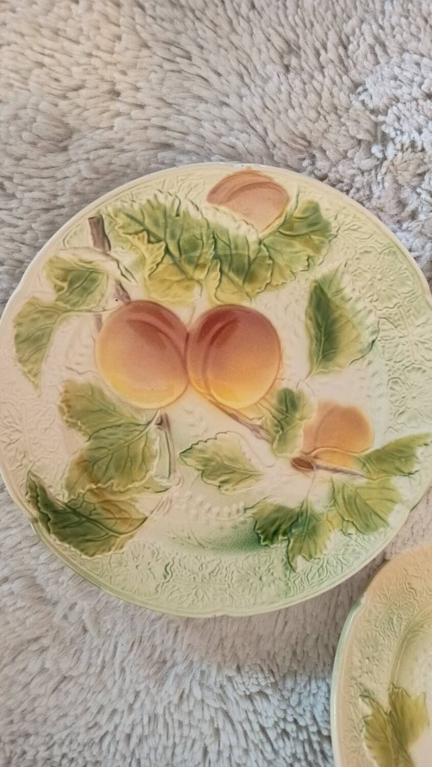 5 St Clément barbotine plates